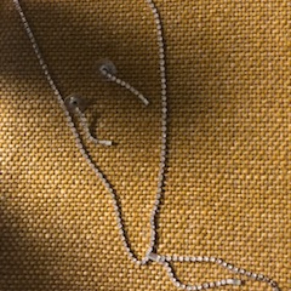 Diamond-like necklace and matching earrings